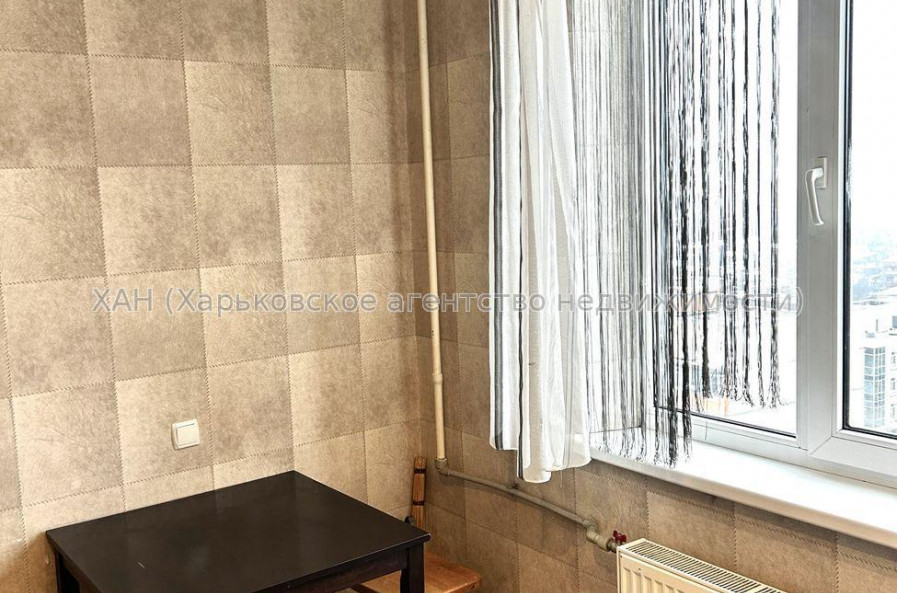 Продам квартиру, Молочная ул. , 2  ком., 51 м², косметический ремонт 