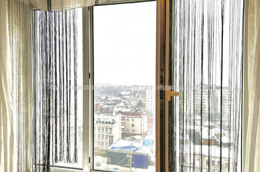 Продам квартиру, Молочная ул. , 2 кім., 51 м², косметический ремонт 