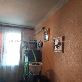 Продам квартиру, Гвардейцев Широнинцев ул. , 3 кім., 67 м², косметический ремонт