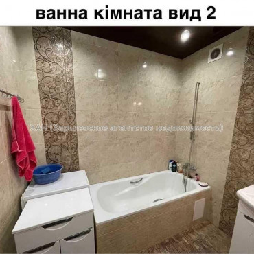 Продам квартиру, Лебединская ул. , 3 кім., 117 м², евроремонт 