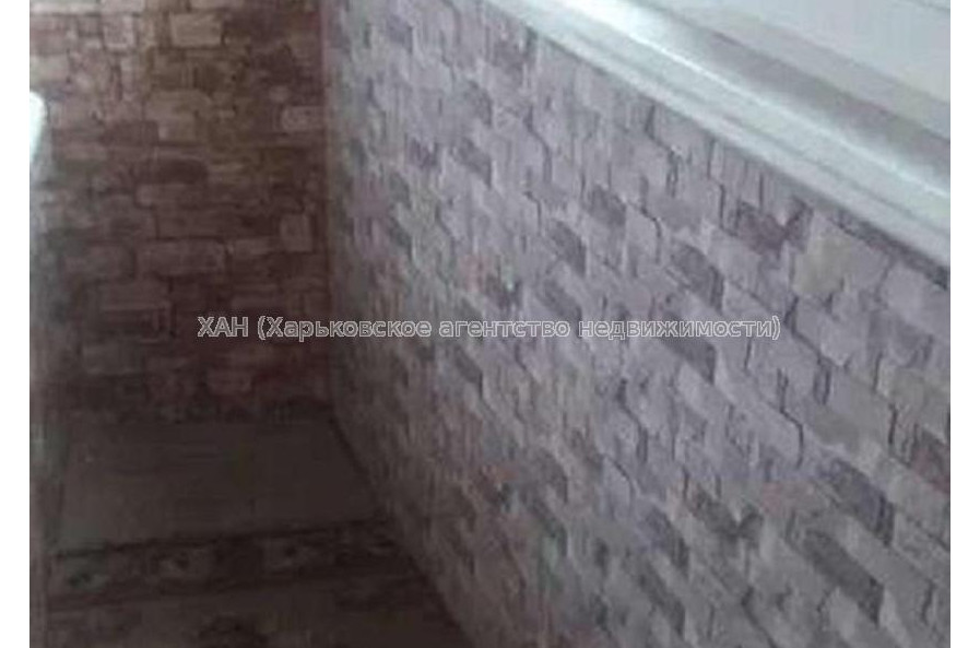 Продам квартиру, Валентиновская ул. , 3  ком., 68 м², косметический ремонт 