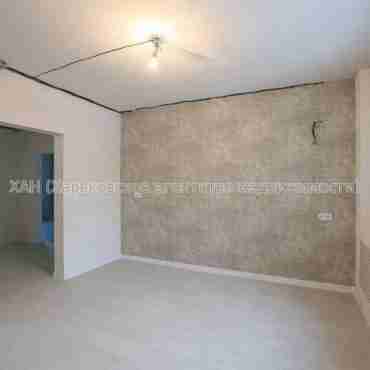 Продам квартиру, Волонтерская ул. , 3  ком., 72 м², капитальный ремонт 