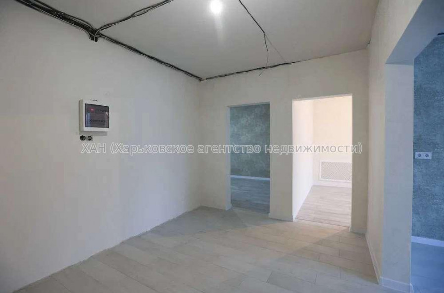 Продам квартиру, Волонтерская ул. , 3  ком., 72 м², капитальный ремонт 