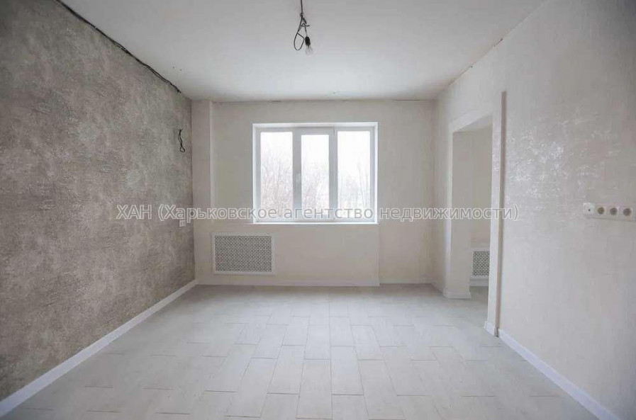 Продам квартиру, Волонтерская ул. , 3  ком., 72 м², капитальный ремонт 