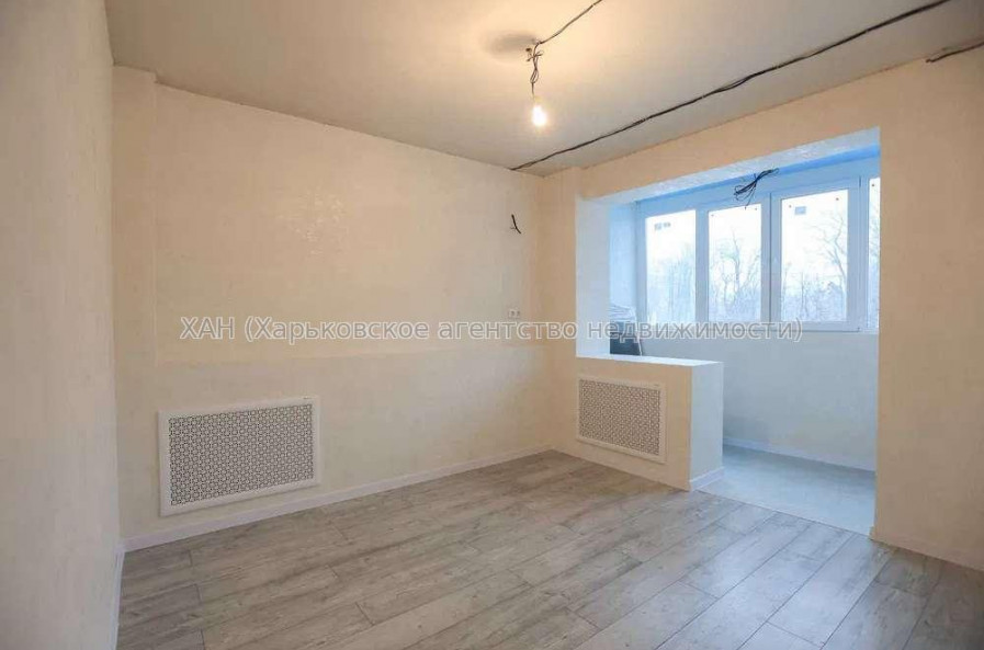 Продам квартиру, Волонтерская ул. , 3  ком., 72 м², капитальный ремонт 