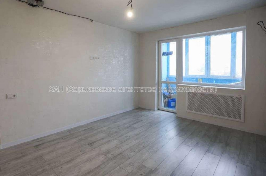 Продам квартиру, Волонтерская ул. , 3  ком., 72 м², капитальный ремонт 