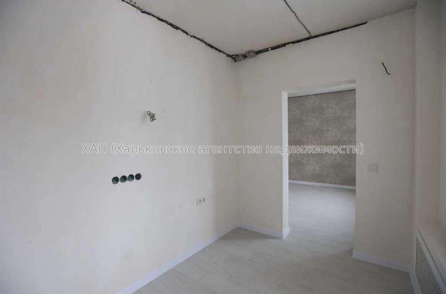 Продам квартиру, Волонтерская ул. , 3  ком., 72 м², капитальный ремонт 