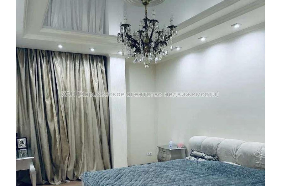 Продам квартиру, Новоалександровская ул. , 3  ком., 106 м², евроремонт 