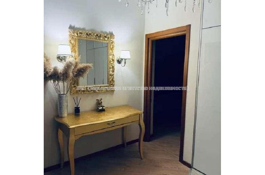 Продам квартиру, Новоалександровская ул. , 3  ком., 106 м², евроремонт 