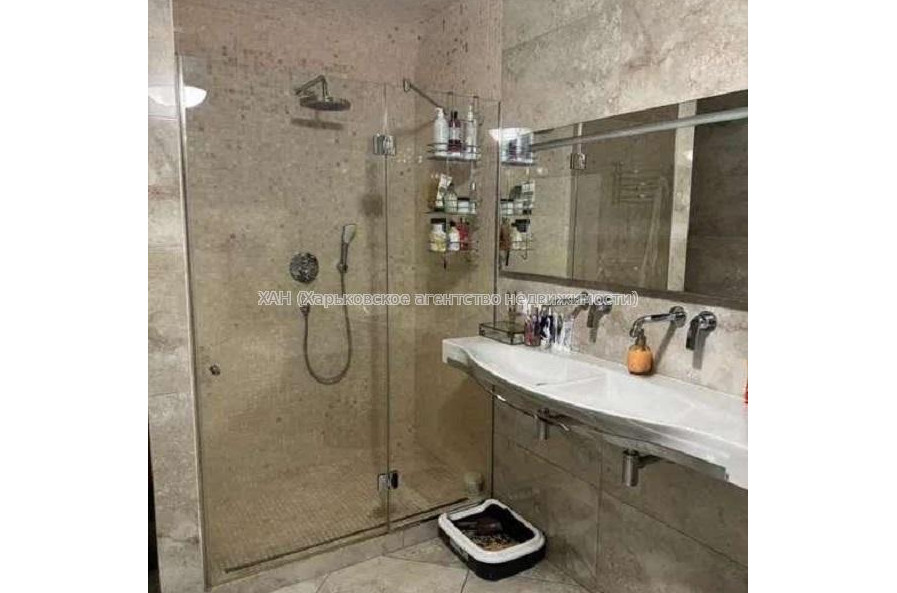Продам квартиру, Новоалександровская ул. , 3  ком., 106 м², евроремонт 