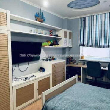 Продам квартиру, Новоалександровская ул. , 3  ком., 106 м², евроремонт 