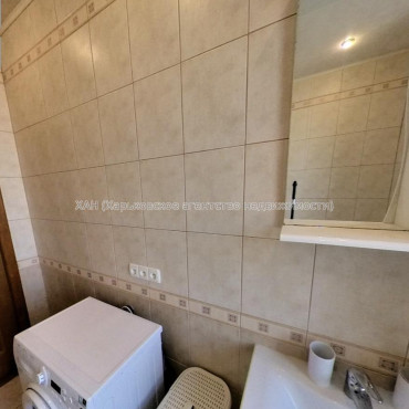 Продам квартиру, Короленко пер. , 2  ком., 59 м², капитальный ремонт 
