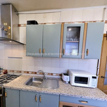 Продам квартиру, Короленко пер. , 2  ком., 59 м², капитальный ремонт 