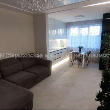 Продам квартиру, Сухумская ул. , 1  ком., 53 м², евроремонт 