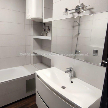 Продам квартиру, Сухумская ул. , 1  ком., 53 м², евроремонт 