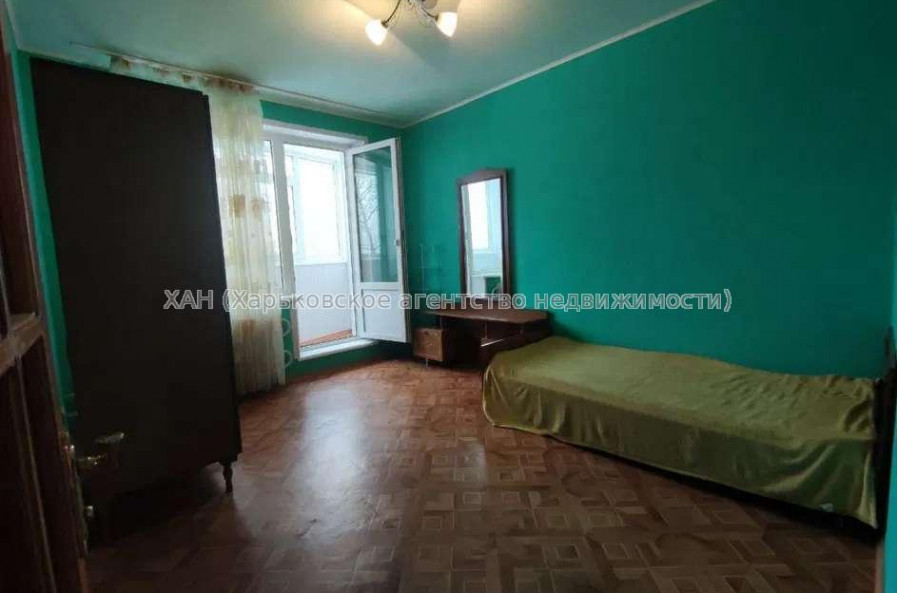 Продам квартиру, Валентиновская ул. , 3  ком., 65 м², косметический ремонт 