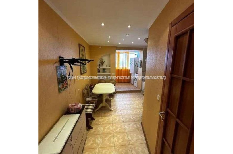 Продам квартиру, Астрономическая ул. , 3  ком., 87 м², косметический ремонт 