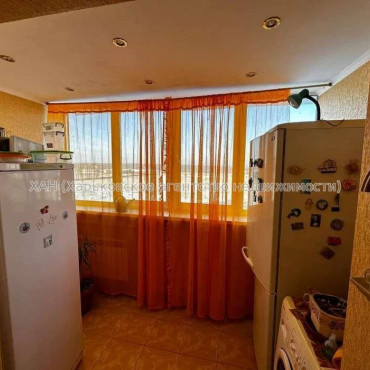 Продам квартиру, Астрономическая ул. , 3  ком., 87 м², косметический ремонт 