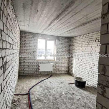 Продам квартиру, Шевченко ул. , 1 кім., 45 м², без внутренних работ 