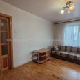 Продам квартиру, Золочевская ул. , 2  ком., 52 м², капитальный ремонт 