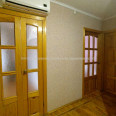 Продам квартиру, Золочевская ул. , 2  ком., 52 м², капитальный ремонт 