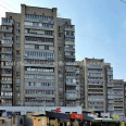 Продам квартиру, Золочевская ул. , 2  ком., 52 м², капитальный ремонт 