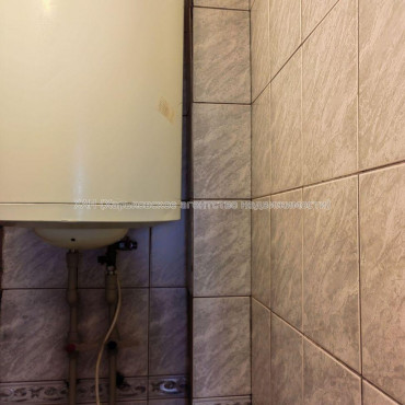 Продам квартиру, Золочевская ул. , 2  ком., 52 м², капитальный ремонт 