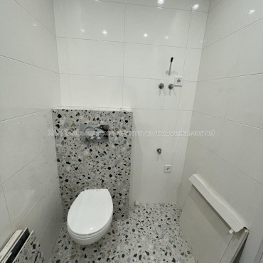 Продам квартиру, Полтавский Шлях ул. , 1 кім., 53 м², евроремонт 