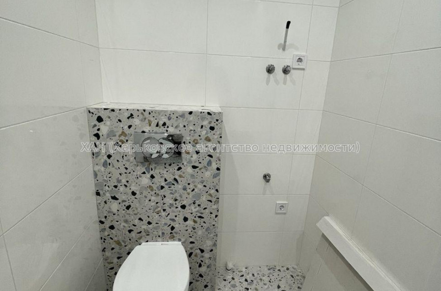 Продам квартиру, Полтавский Шлях ул. , 1 кім., 53 м², евроремонт 