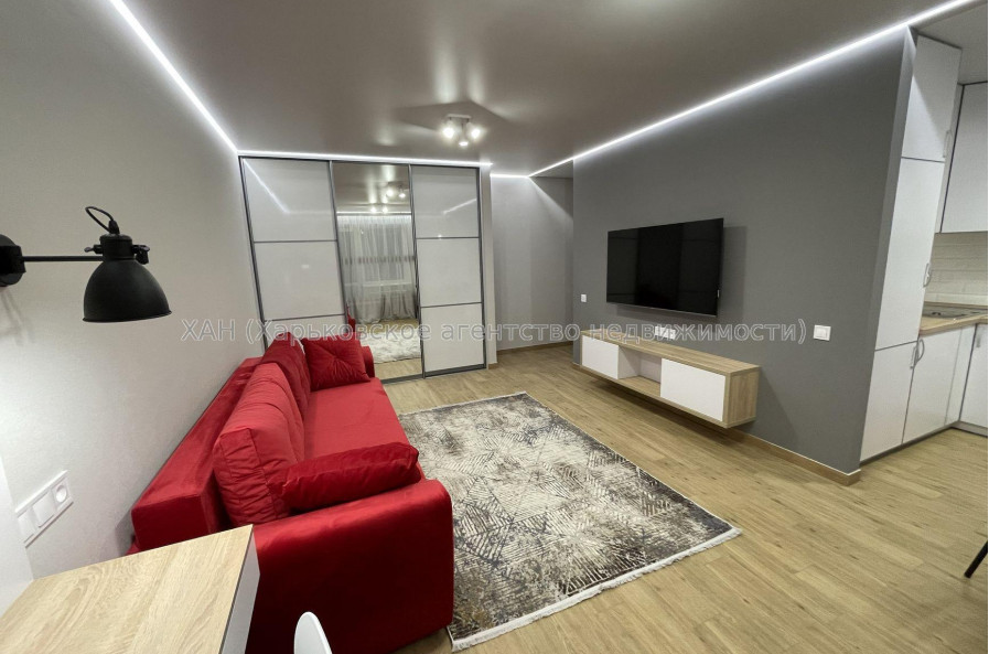 Продам квартиру, Науки просп. , 1  ком., 33 м², евроремонт 