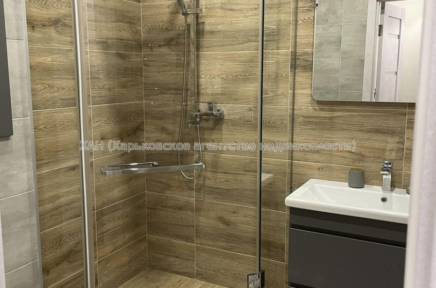 Продам квартиру, Науки просп. , 1  ком., 33 м², евроремонт 