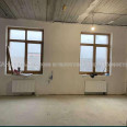 Продам квартиру, Динамовская ул. , 2 кім., 82 м², без внутренних работ 
