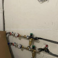 Продам квартиру, Динамовская ул. , 2 кім., 82 м², без внутренних работ 