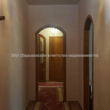 Продам квартиру, Алчевских ул. , 3  ком., 68 м², косметический ремонт 