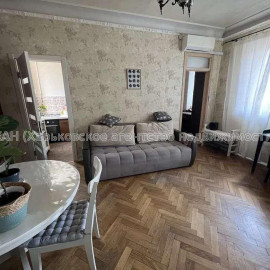 Продам квартиру, Кацарская ул. , 2 кім., 50 м², евроремонт