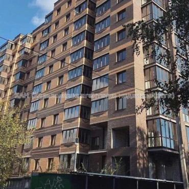 Продам квартиру, Олимпийская ул. , 3  ком., 86 м², без внутренних работ 