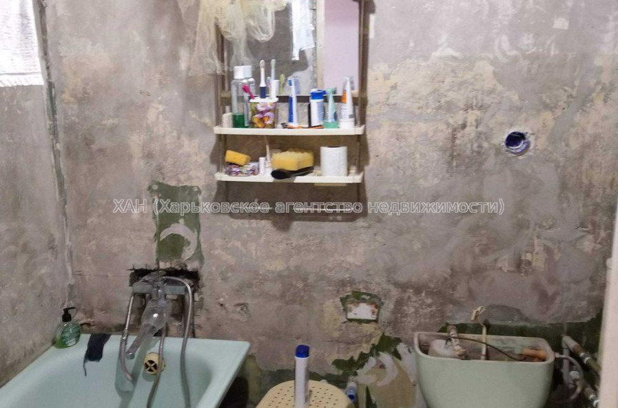 Продам квартиру, Ковтуна ул. , 1 кім., 39 м², капитальный ремонт 