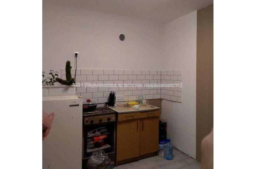 Продам квартиру, Ковтуна ул. , 1 кім., 39 м², капитальный ремонт 