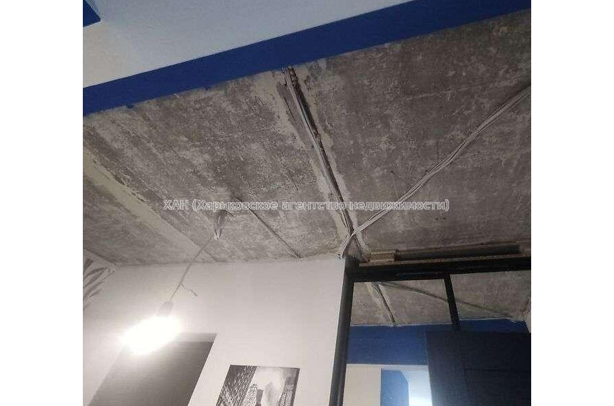 Продам квартиру, Ковтуна ул. , 1 кім., 39 м², капитальный ремонт 