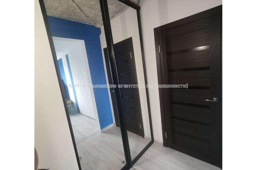 Продам квартиру, Ковтуна ул. , 1 кім., 39 м², капитальный ремонт 