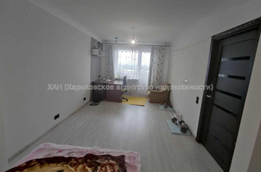 Продам квартиру, Ковтуна ул. , 1 кім., 39 м², капитальный ремонт 
