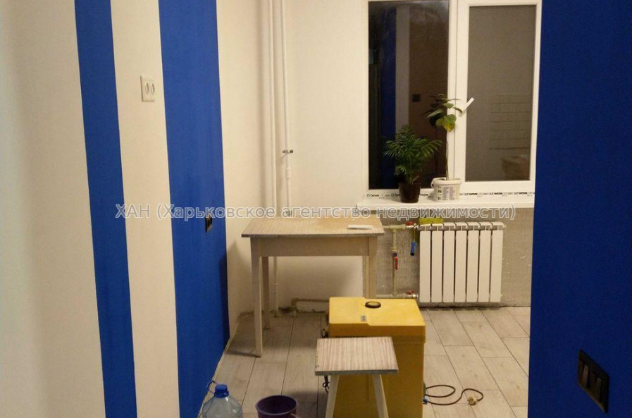 Продам квартиру, Ковтуна ул. , 1 кім., 39 м², капитальный ремонт 
