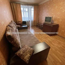 Продам квартиру, Валдайская ул. , 1 кім., 34 м², косметический ремонт