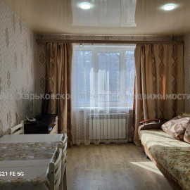 Продам квартиру, Аскольдовская ул. , 1 кім., 23 м², капитальный ремонт