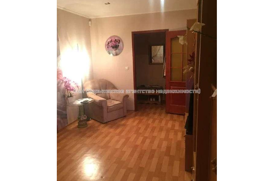 Продам квартиру, Матросова Александра ул. , 3 кім., 58 м², капитальный ремонт 