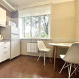 Продам квартиру, Веснина ул. , 1  ком., 35 м², евроремонт 