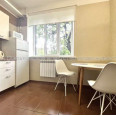 Продам квартиру, Веснина ул. , 1 кім., 35 м², евроремонт 