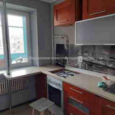 Продам квартиру, Власенко ул. , 1  ком., 39 м², косметический ремонт 
