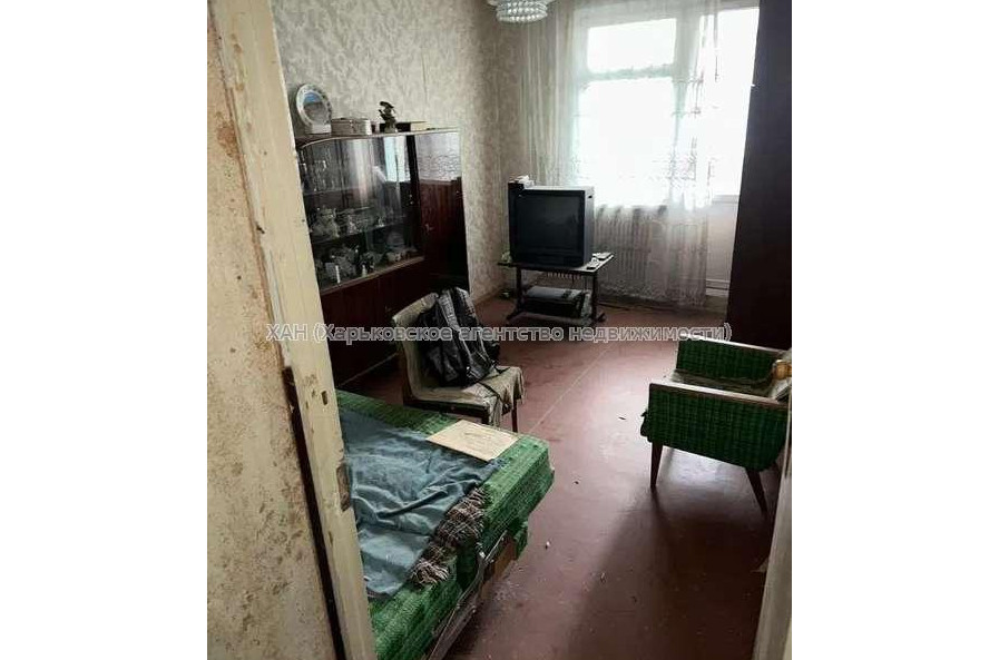 Продам квартиру, Академика Павлова ул. , 3 кім., 64 м², без ремонта 
