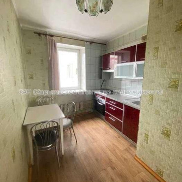 Продам квартиру, Единства ул. , 3  ком., 65 м², косметический ремонт  - фото 4 Продам квартиру, Единства ул. , 3  ком., 65 м², косметический ремонт